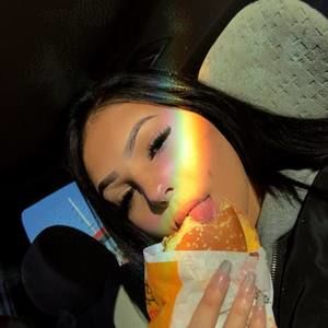 Meet your Posher, Tamara